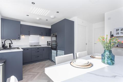 3 bedroom semi-detached house for sale, Red Kite Drive, Kenton Bank Foot, NE13
