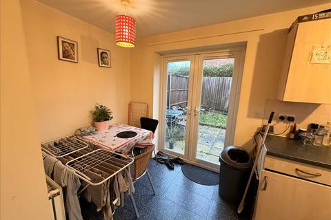 3 bedroom end of terrace house for sale, Kingsthorpe Avenue, CORBY