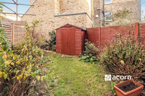 2 bedroom flat to rent, Landells Road East Dulwich SE22