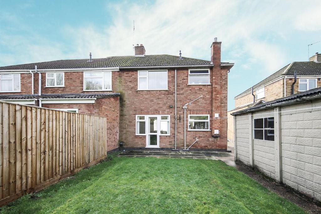 15 Greville Smith Avenue Cv31 2 HQ-16.jpg
