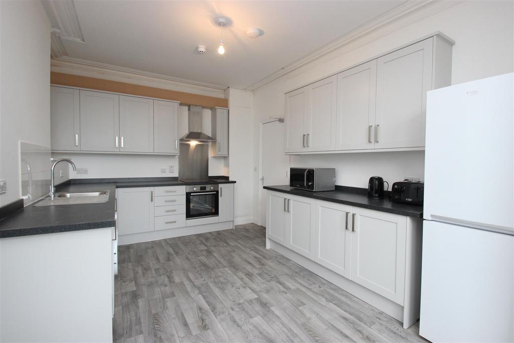 221 Iffley Kitchen 2.jpg