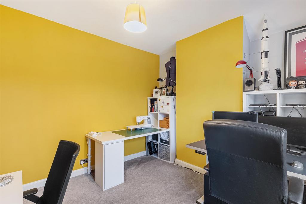 Bedroom 2 Aspect 2