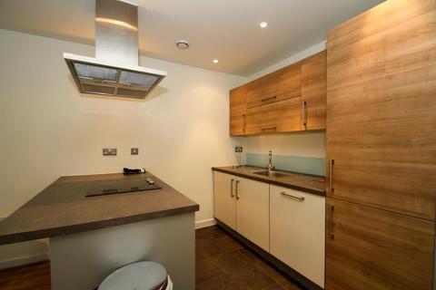 2 bedroom apartment to rent, Mostyn Grove, London