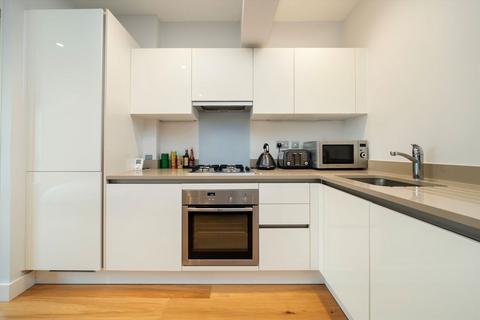 1 bedroom flat for sale, Dunford Road, London N7