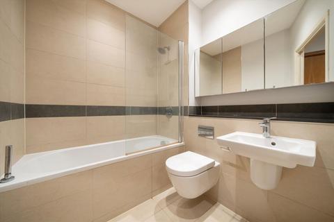 1 bedroom flat for sale, Dunford Road, London N7