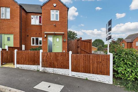 3 bedroom semi-detached house to rent, John Brooks Avenue, Smethwick, Birmingham, B66