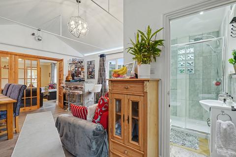 2 bedroom semi-detached house for sale, Hillary Road, Maidstone ME14
