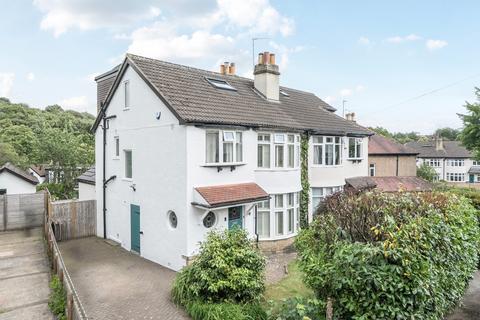 undefined, Gledhow Park Crescent, Leeds LS7