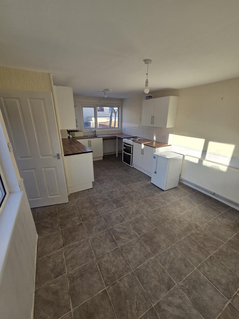 Kitchen (Towards Front)