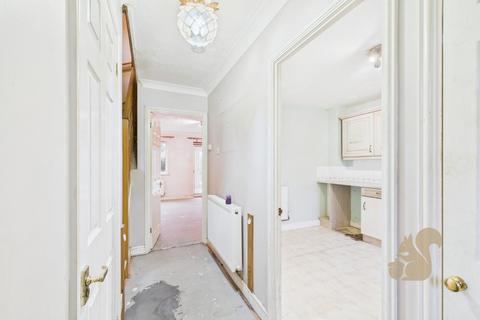 3 bedroom detached house for sale, Thracian Close, Colchester