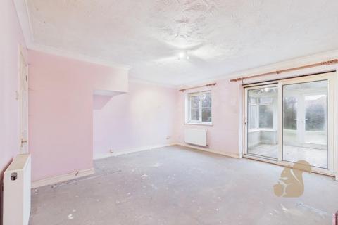 undefined, Thracian Close, Colchester
