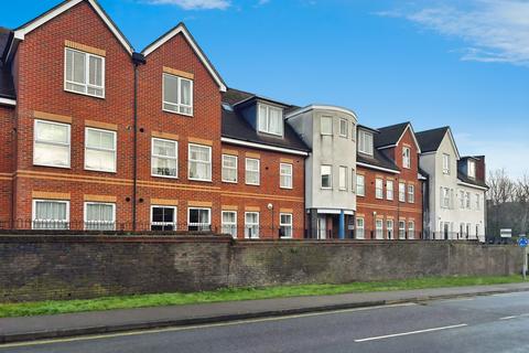 2 bedroom flat for sale, Timberlake Road, Basingstoke RG21
