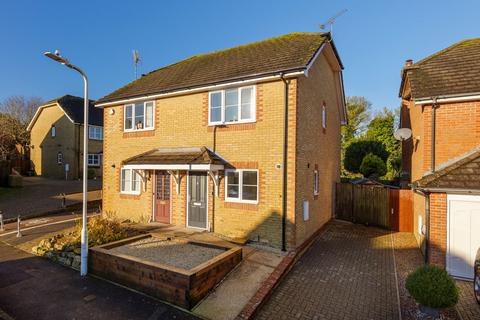 2 bedroom semi-detached house for sale - St. Marys Close, Etchinghill, CT18