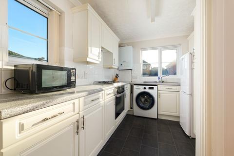 2 bedroom semi-detached house for sale, St. Marys Close, Etchinghill, CT18