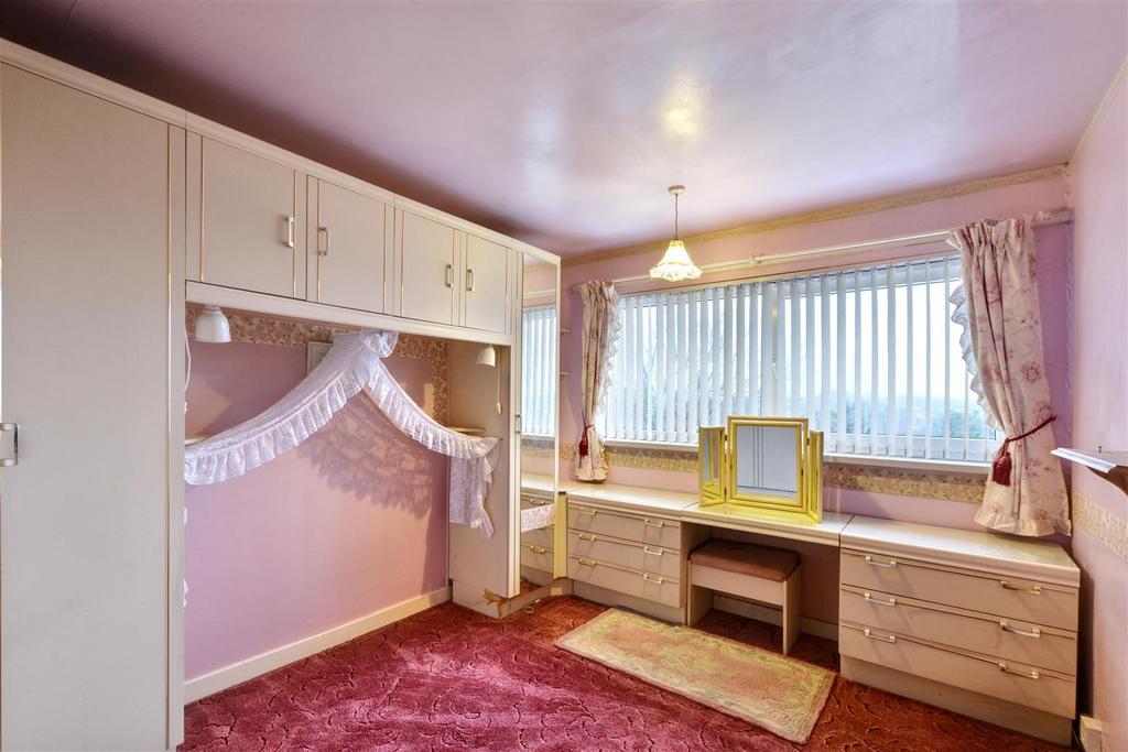 Bedroom 1.jpeg