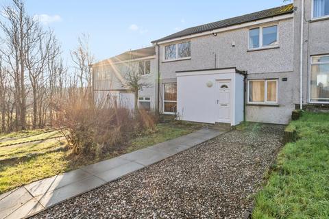 2 bedroom flat to rent, Hazel Road, Banknock, FK4