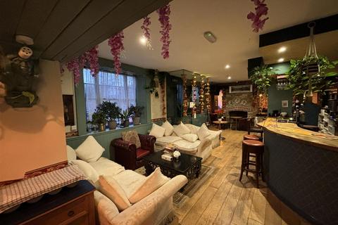 undefined, Bridge Street, Witney