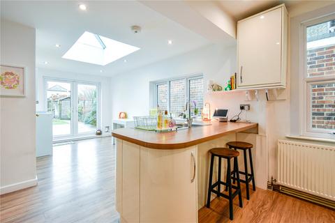 3 bedroom terraced house for sale, Greenham Road, Newbury, Berkshire, RG14
