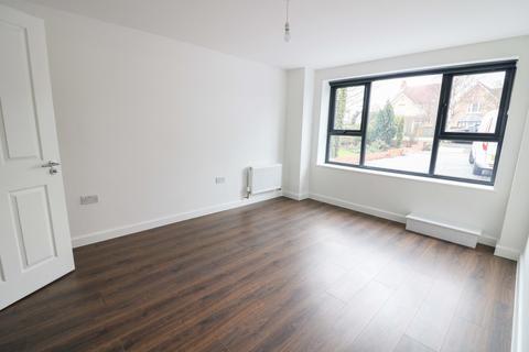 2 bedroom apartment to rent, Cambridge Road, Cambridge CB22