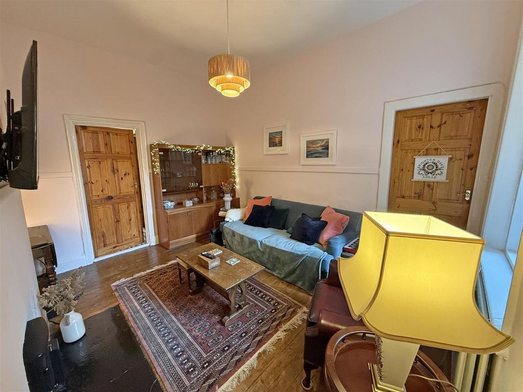 Living room A2.jpg