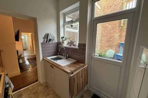 2 bedroom ground floor flat for sale, Jackson Street, North Shields