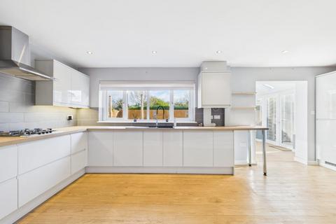 4 bedroom detached house for sale, Blacksmiths Lane, Thorpe on The Hill