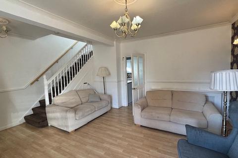 3 bedroom semi-detached house to rent, Downing Road, Dagenham RM9