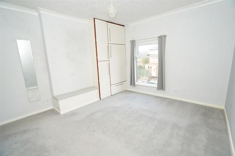 2 bedroom end of terrace house for sale, Catherine Street West, Horwich, Bolton
