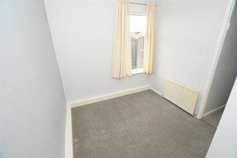 2 bedroom end of terrace house for sale, Catherine Street West, Horwich, Bolton