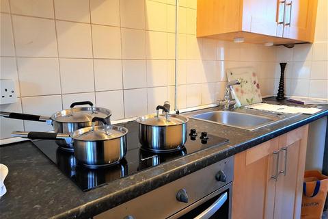 1 bedroom flat to rent, Austhorpe Road, Leeds