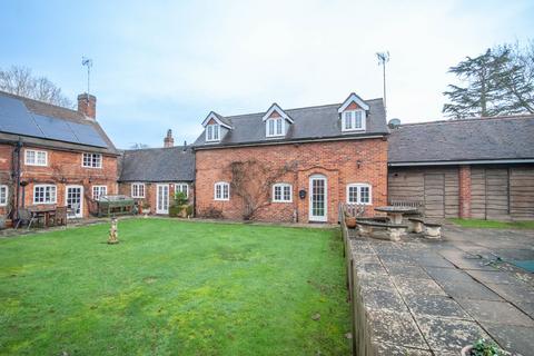 2 bedroom country house to rent, Lilbourne Road, Clifton Upon Dunsmore, Rugby, CV23