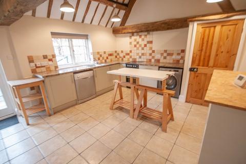 2 bedroom country house to rent, Lilbourne Road, Clifton Upon Dunsmore, Rugby, CV23