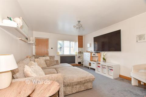 undefined, Riverside Close, Ashford TN23