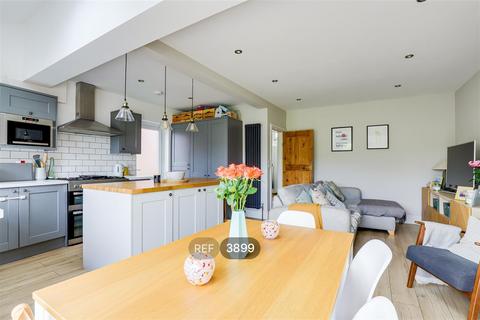 undefined, Nottingham NG2
