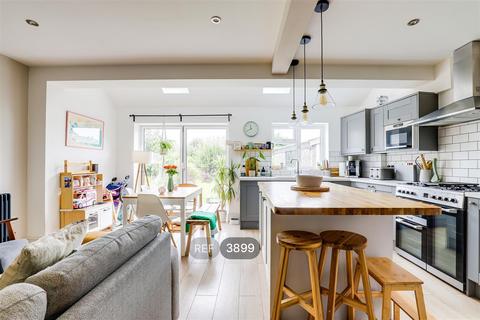 undefined, Nottingham NG2