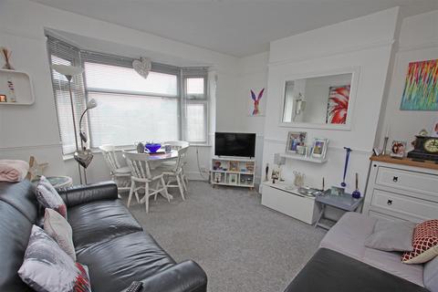 1 bedroom maisonette for sale, Boundary Road, Bournemouth