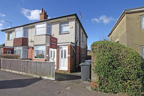 undefined, Boundary Road, Bournemouth