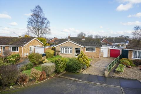 3 bedroom detached bungalow for sale, Pond Close, Hethersett, Norwich