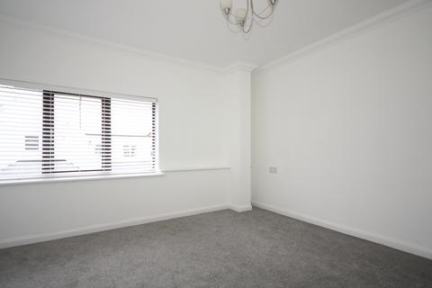 1 bedroom flat to rent, Woking GU21