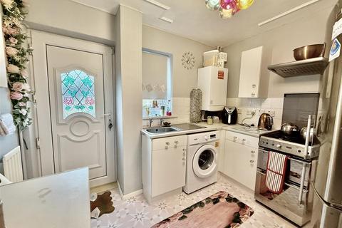 3 bedroom terraced house for sale, Thursby Gardens, Gateshead