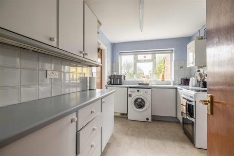 3 bedroom house for sale, Convent Road, Windsor