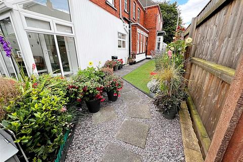 Legsby Avenue, Grimsby, N.E. Lincs, DN32 0LA