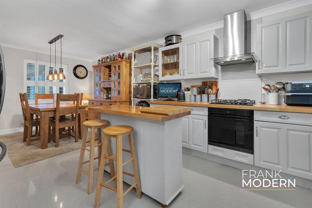 Kitchen / Diner