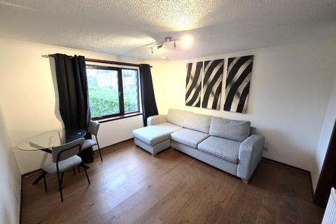 2 bedroom flat to rent, Hardgate, City Centre, Aberdeen, AB11
