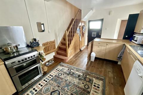 4 bedroom semi-detached house for sale, 84 Bridge Street, Lampeter