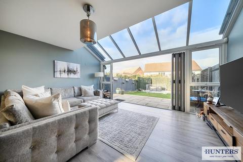 3 bedroom end of terrace house for sale, Heath End Road, Bexley