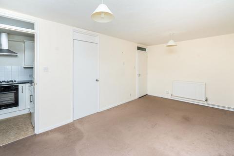 1 bedroom flat to rent, Sherbourne Court, 46 Cavendish Road, Sutton, SM2