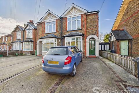 2 bedroom flat for sale, Hook Road, Epsom, KT19