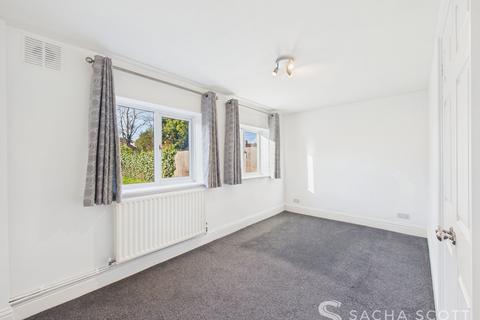 2 bedroom flat for sale, Hook Road, Epsom, KT19