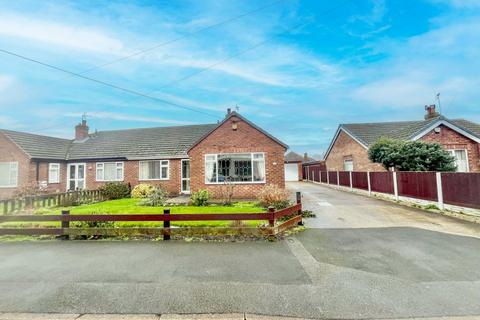 3 bedroom bungalow for sale, Old Village Street, Gunness, Scunthorpe, North Lincolnshire, DN15